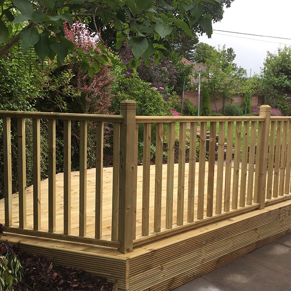 Deck Hamilton 1