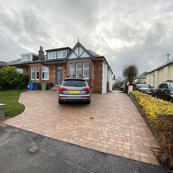 Giffnock Tobermore Tegula 1