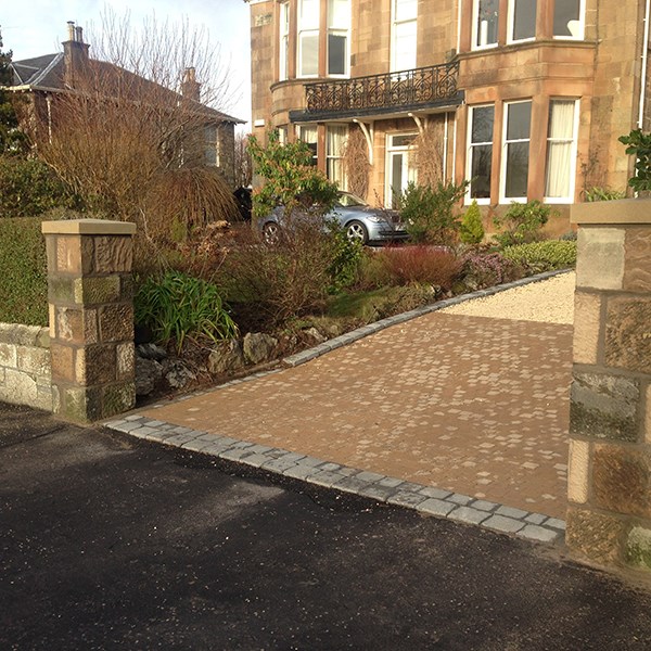 Newlands Tobermore Setts 1