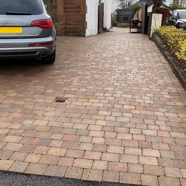Giffnock Tobermore Tegula 3