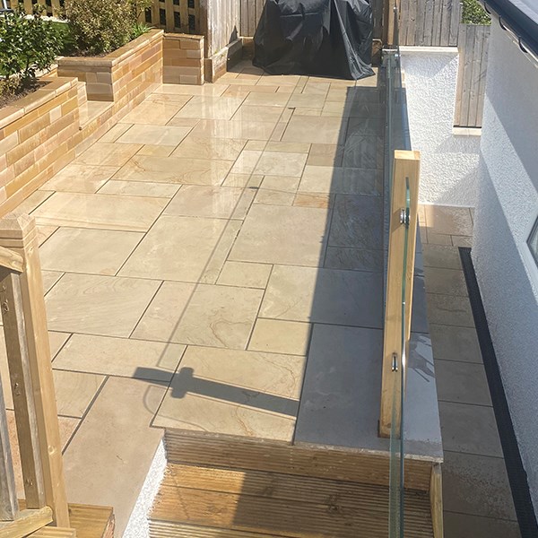Netherlee Marshalls Polished Sandstone 2